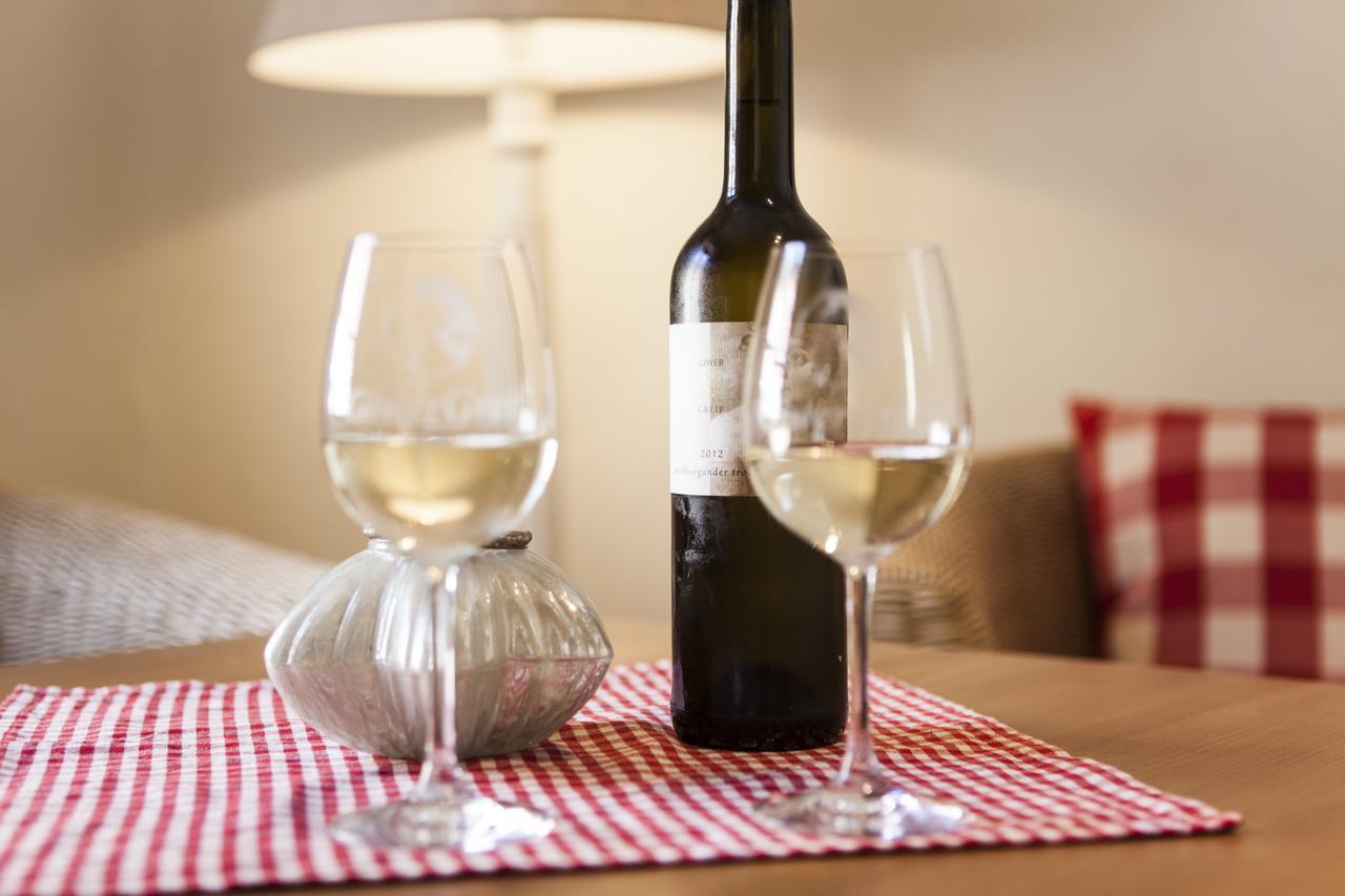 Weingut & Gaestehaus Giwergreif Wasserliesch Екстер'єр фото